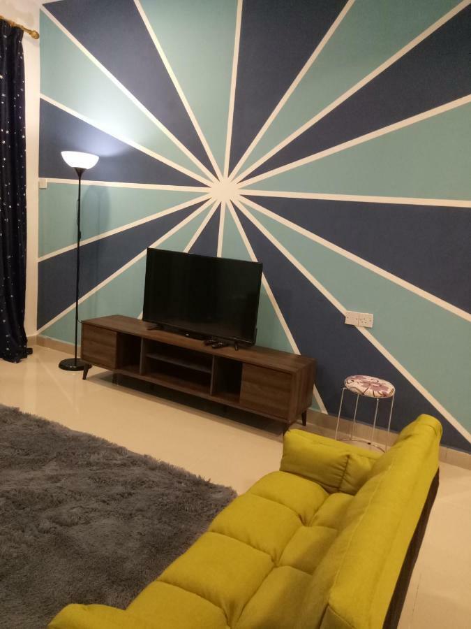Icolor Home & Stay Ch4 Танах-Рата Екстер'єр фото