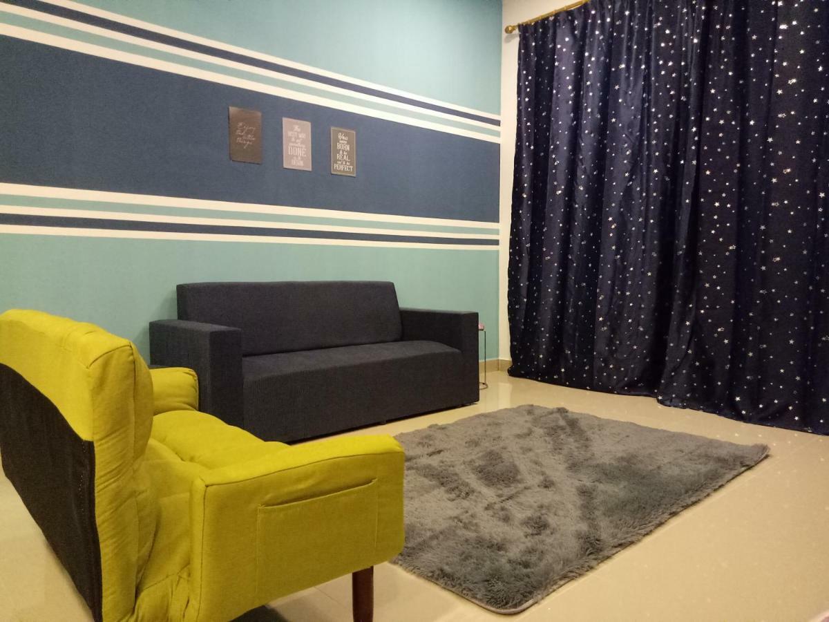 Icolor Home & Stay Ch4 Танах-Рата Екстер'єр фото