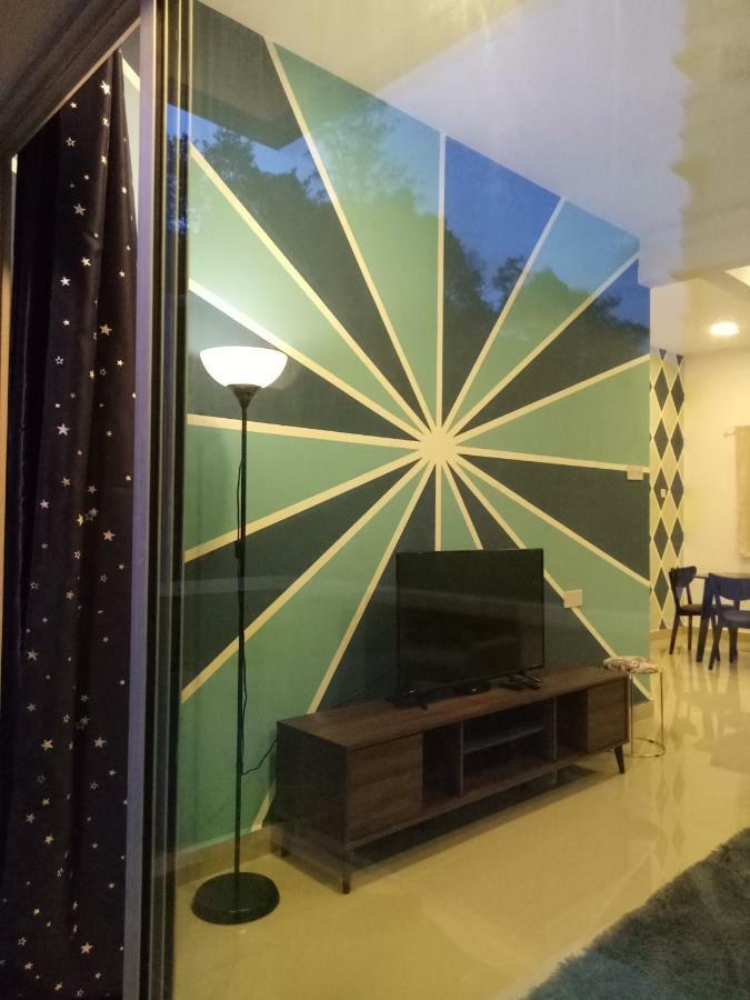Icolor Home & Stay Ch4 Танах-Рата Екстер'єр фото
