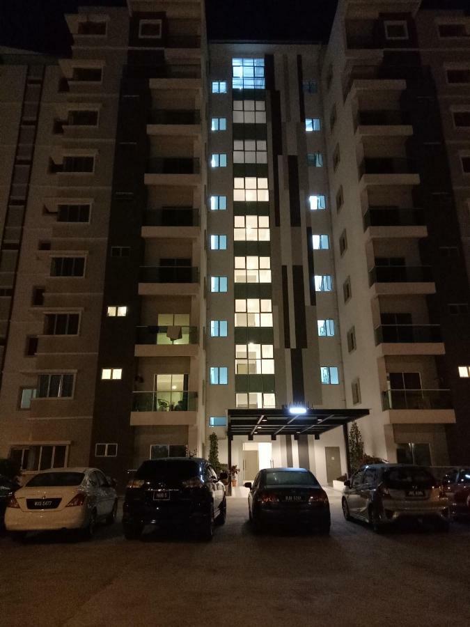 Icolor Home & Stay Ch4 Танах-Рата Екстер'єр фото