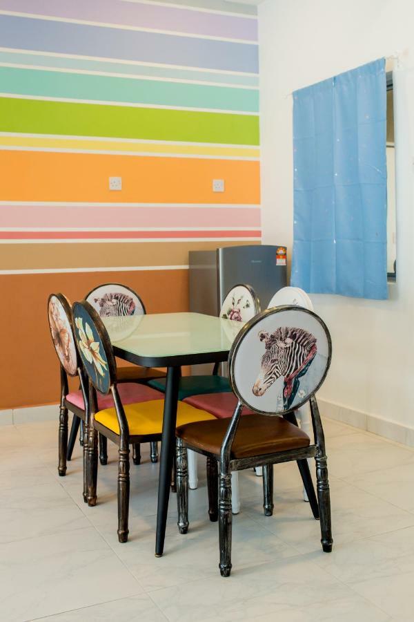 Icolor Home & Stay Ch4 Танах-Рата Екстер'єр фото