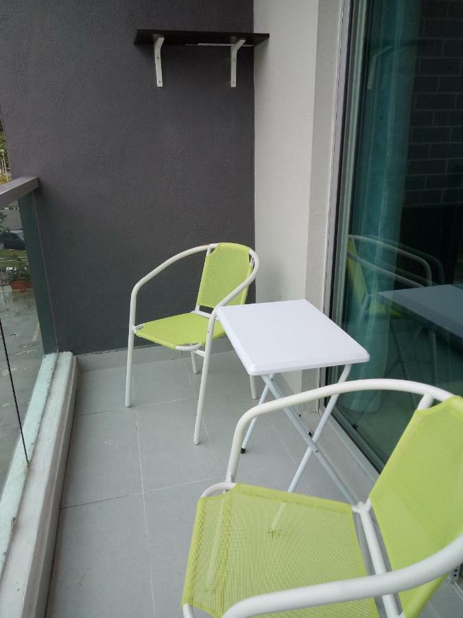 Icolor Home & Stay Ch4 Танах-Рата Екстер'єр фото